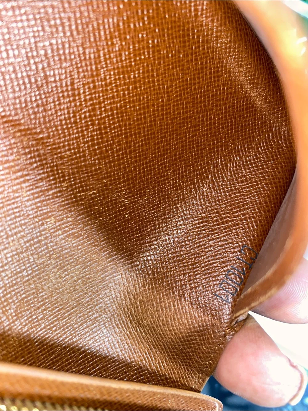 Authentic Louis Vuitton Brown Monogram Bifold Zippy Wallet On Chain
